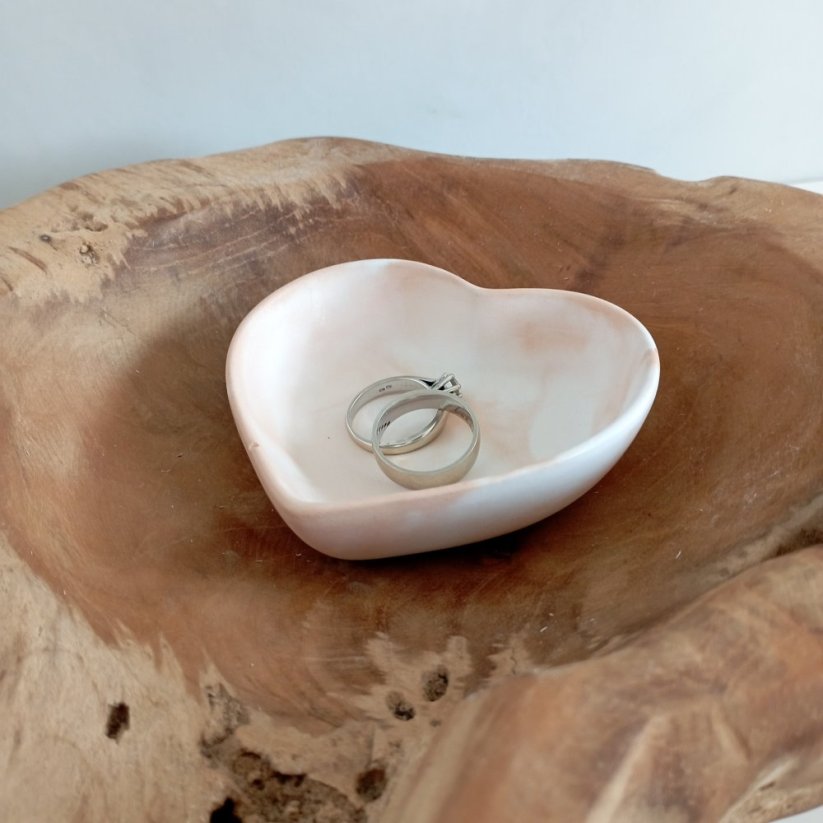 Betonová dózička srdíčko BETON home - Barva: Meruňková