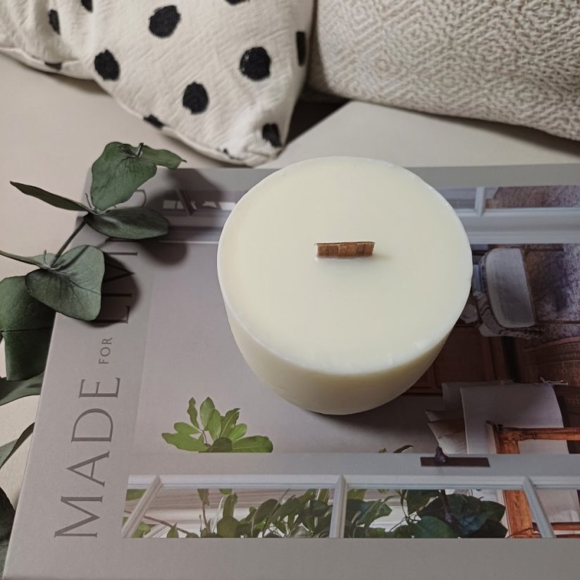 Náhradní náplň do svíčky 220g - Vůně: SEVERSKÝ DECH / severský cedr, borovice a máta