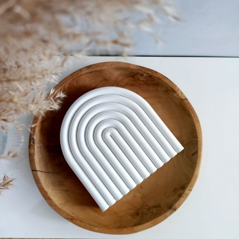 Betonová duha velká / vroubkovaný podnos / zarážka na knihy BETON home