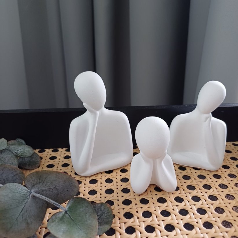 Betonová dekorace rodina ( táta, máma, dítě) BETON home