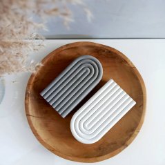 Betonová duha malá / vroubkovaný podnos / zarážka na knihy BETON home