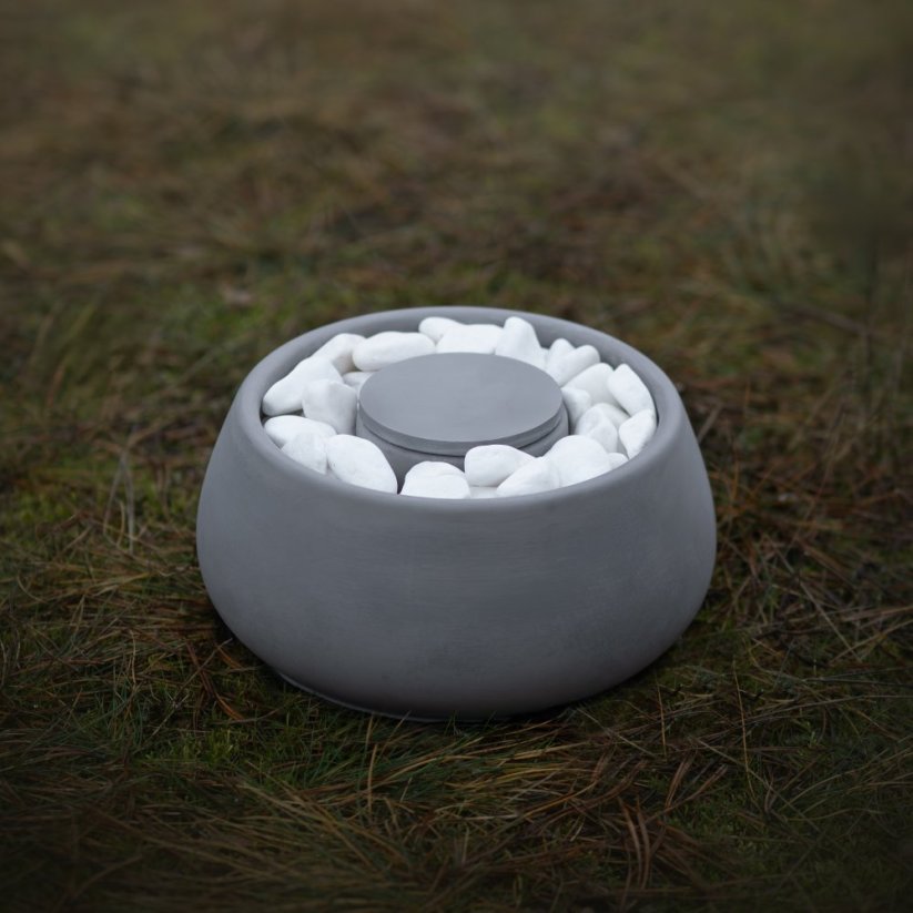 Stolní biokrb s bílými oblázky BETON home