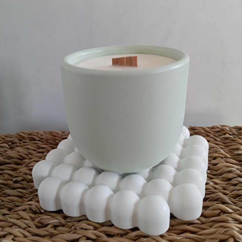 Betonový podtácek bublinky atyp velký BETON home - Barva: Bílá